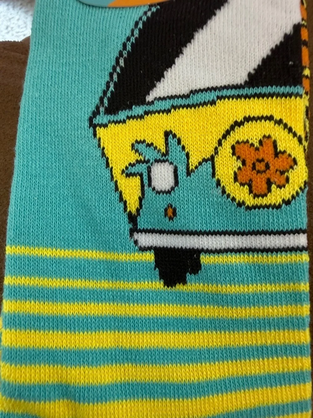 Scooby-Doo Crew Socks in Yellow, Aqua & Gray Mens size 8-12